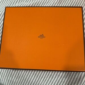 Hermes Orange Box